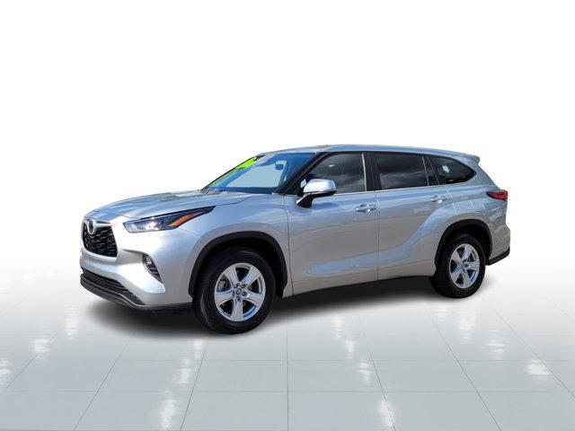 used 2023 Toyota Highlander car, priced at $34,777