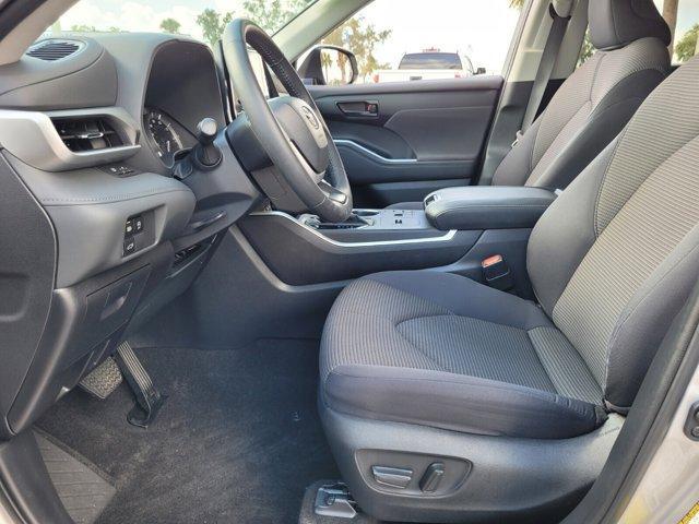 used 2023 Toyota Highlander car, priced at $34,777