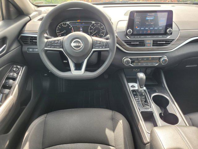 used 2023 Nissan Altima car, priced at $20,950