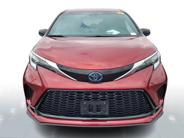 used 2023 Toyota Sienna car, priced at $45,623
