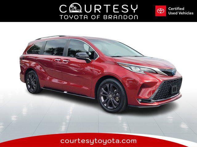 used 2023 Toyota Sienna car, priced at $44,300