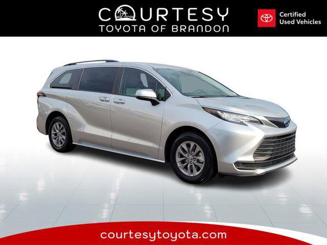 used 2023 Toyota Sienna car, priced at $40,700