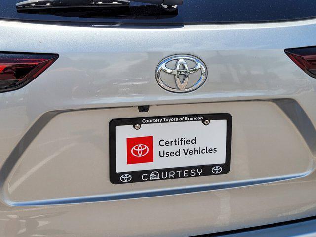 used 2025 Toyota Highlander car, priced at $40,499