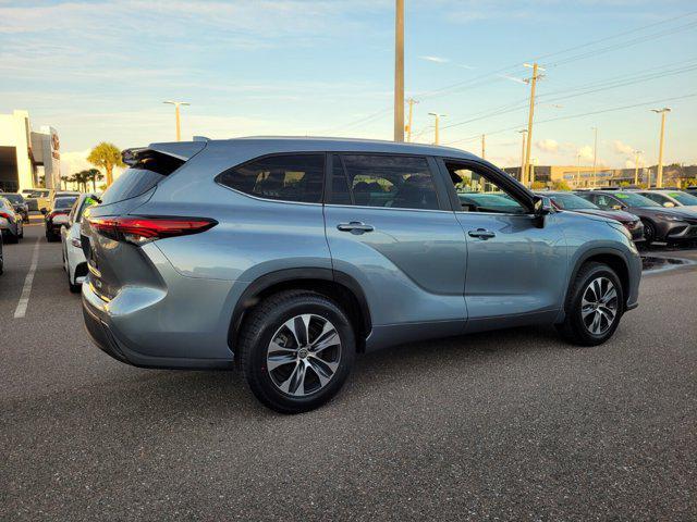 used 2023 Toyota Highlander car, priced at $38,354