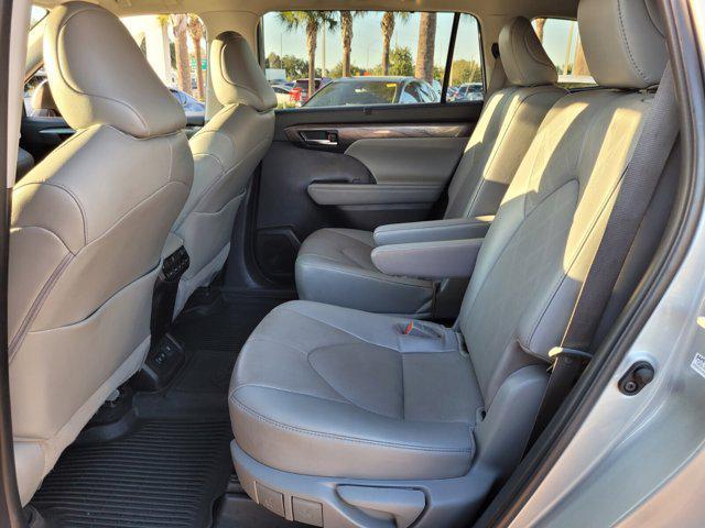 used 2021 Toyota Highlander car, priced at $38,000