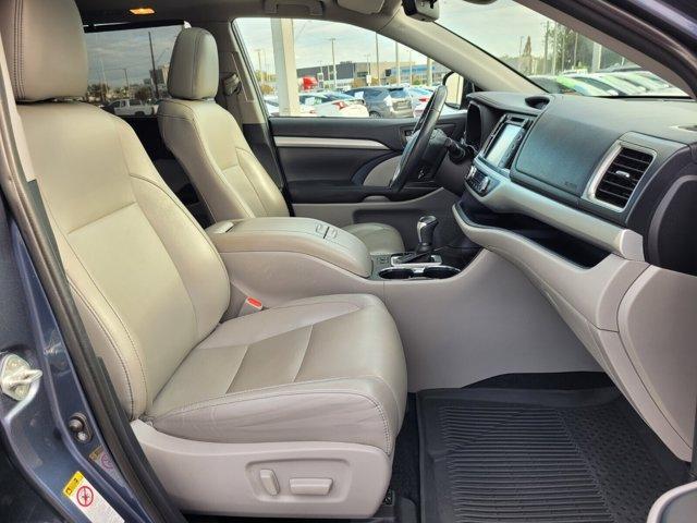 used 2019 Toyota Highlander car, priced at $25,777