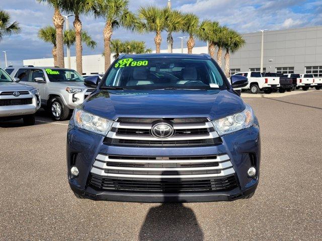 used 2019 Toyota Highlander car, priced at $25,777