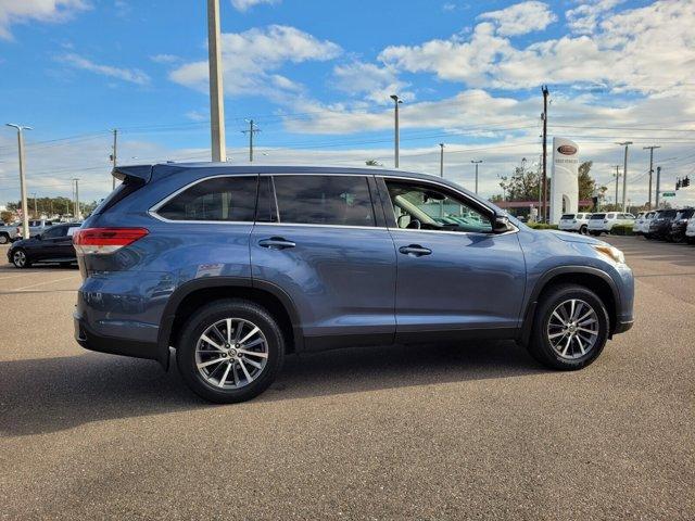 used 2019 Toyota Highlander car, priced at $25,777