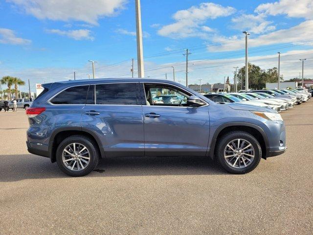 used 2019 Toyota Highlander car, priced at $25,777