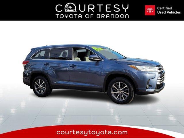 used 2019 Toyota Highlander car, priced at $25,777