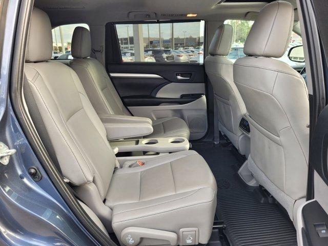 used 2019 Toyota Highlander car, priced at $25,777