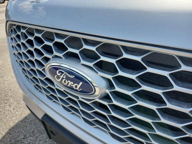 used 2024 Ford Edge car, priced at $25,905