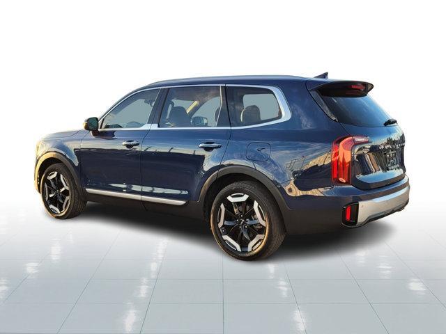 used 2024 Kia Telluride car, priced at $30,725
