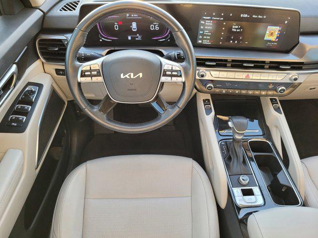 used 2024 Kia Telluride car, priced at $30,725