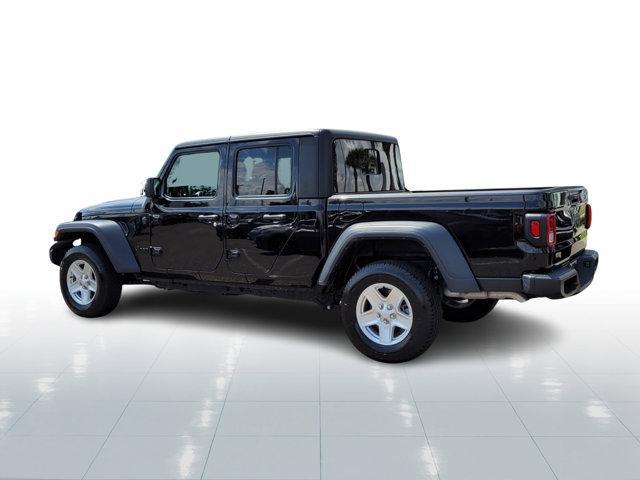 used 2023 Jeep Gladiator car, priced at $32,800