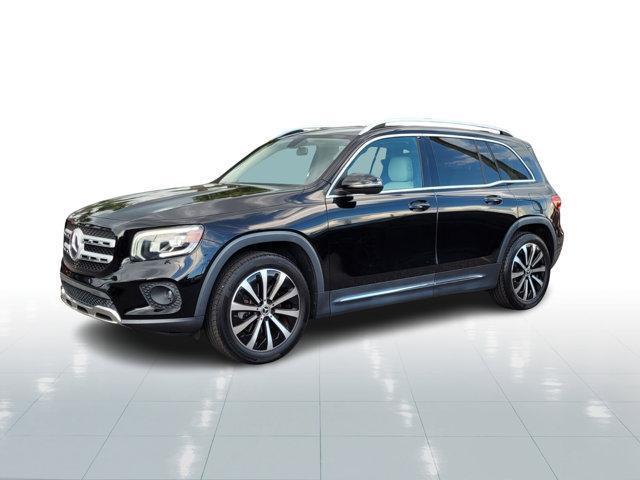 used 2021 Mercedes-Benz GLB 250 car, priced at $24,890