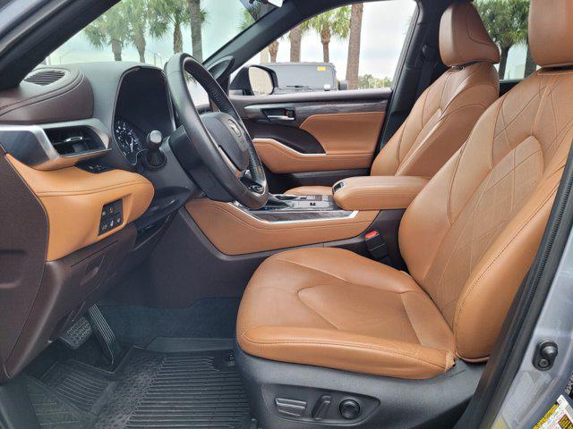used 2021 Toyota Highlander car, priced at $36,350