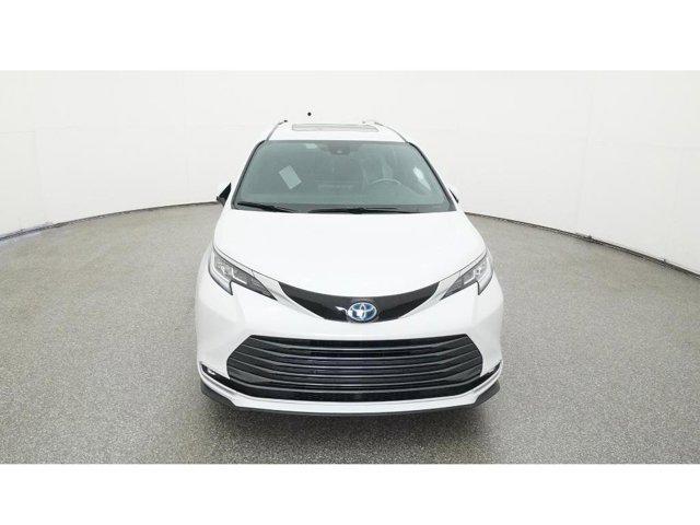 new 2025 Toyota Sienna car, priced at $55,628