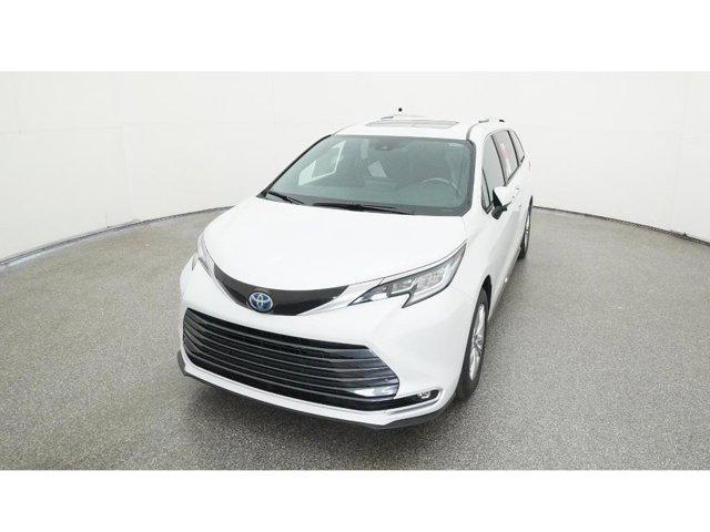 new 2025 Toyota Sienna car, priced at $55,628