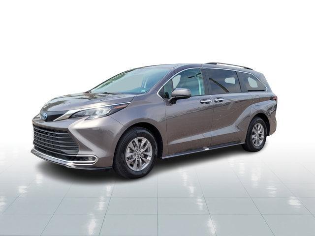 used 2024 Toyota Sienna car, priced at $44,590