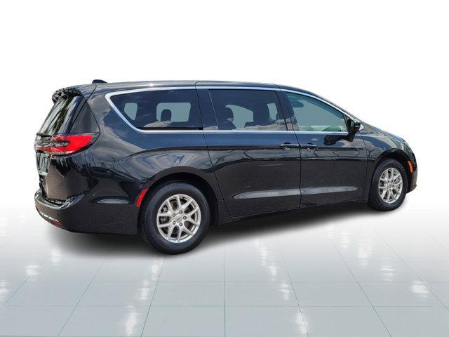 used 2023 Chrysler Pacifica car, priced at $21,100
