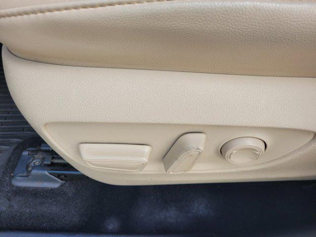 used 2020 Toyota Highlander car, priced at $29,232