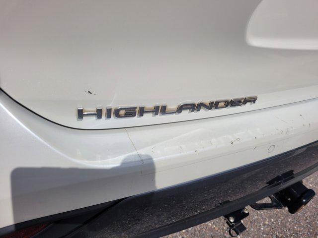used 2020 Toyota Highlander car, priced at $29,232