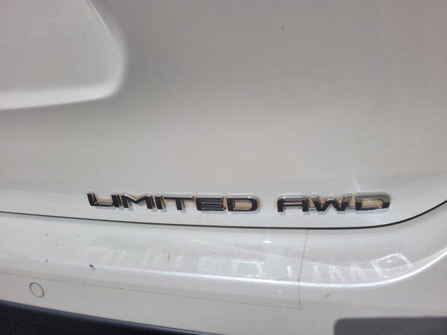 used 2020 Toyota Highlander car, priced at $29,232