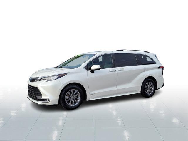 used 2021 Toyota Sienna car, priced at $32,000