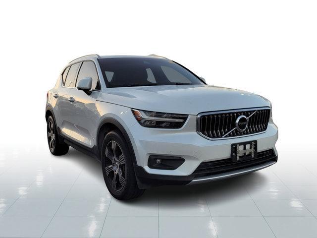 used 2020 Volvo XC40 car, priced at $25,000