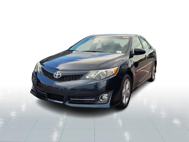 used 2014 Toyota Camry car, priced at $12,941