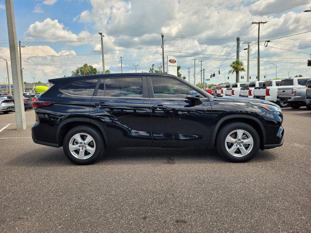 used 2024 Toyota Highlander car, priced at $38,599