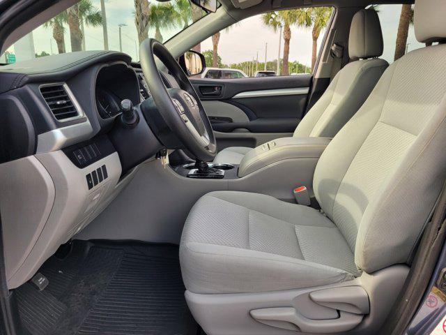 used 2019 Toyota Highlander car, priced at $17,250