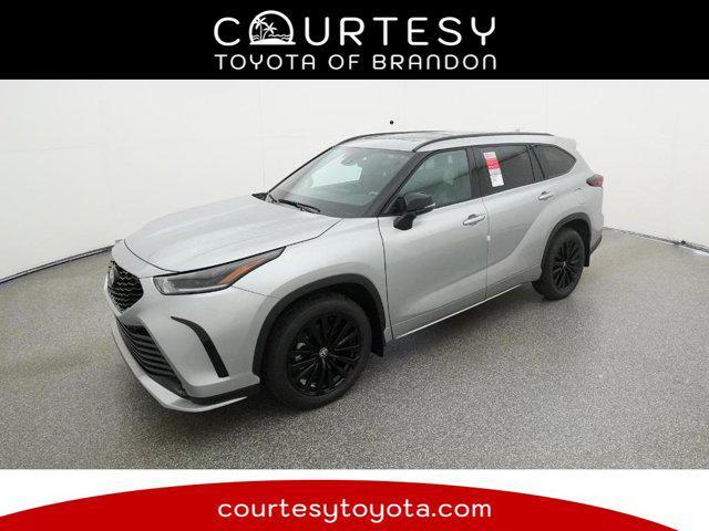 new 2025 Toyota Highlander car, priced at $51,741