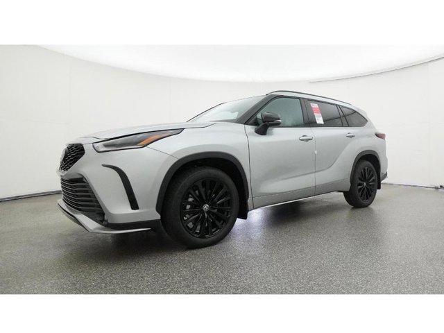 new 2025 Toyota Highlander car, priced at $51,741