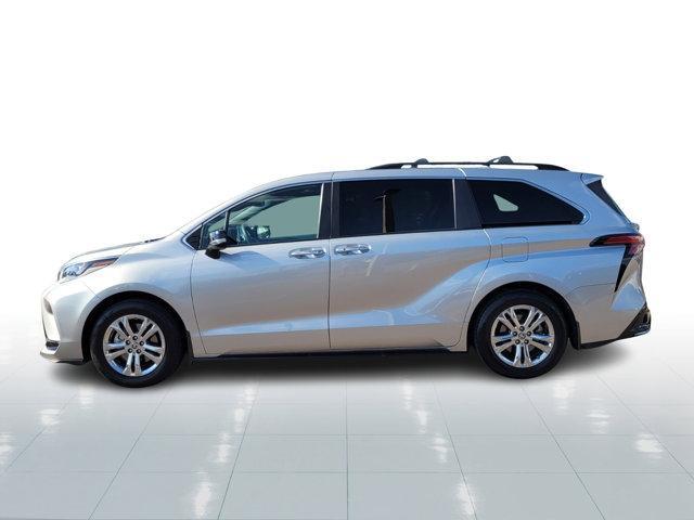 used 2023 Toyota Sienna car, priced at $47,395
