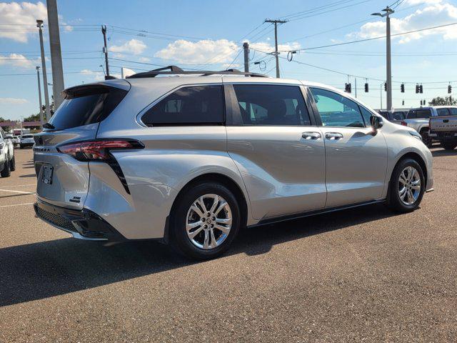 used 2023 Toyota Sienna car, priced at $47,395