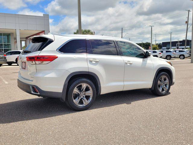 used 2018 Toyota Highlander car, priced at $20,900