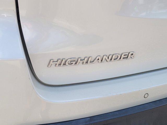 used 2018 Toyota Highlander car, priced at $20,900