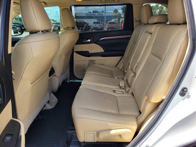 used 2018 Toyota Highlander car, priced at $20,900