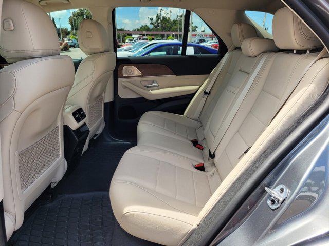 used 2022 Mercedes-Benz GLE 350 car, priced at $45,000
