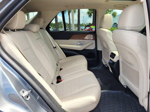 used 2022 Mercedes-Benz GLE 350 car, priced at $45,000