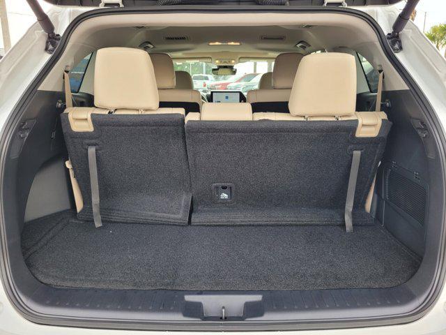 used 2024 Toyota Highlander car, priced at $42,999