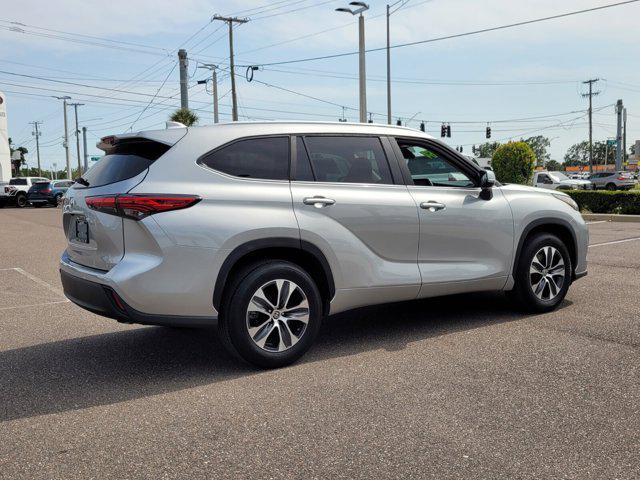 used 2023 Toyota Highlander car, priced at $39,100