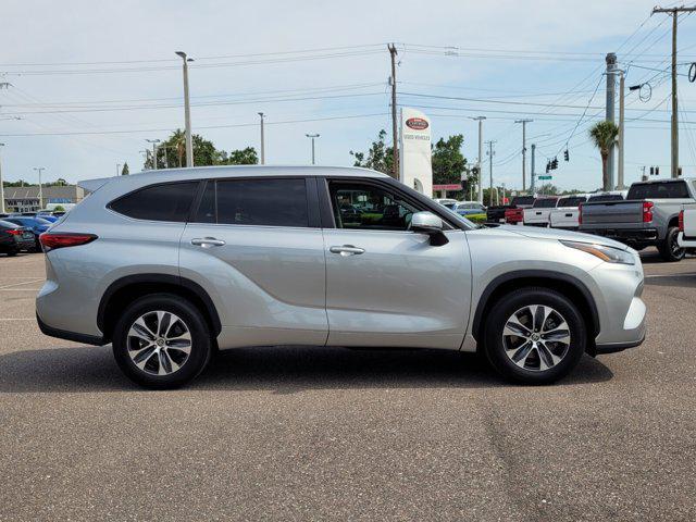 used 2023 Toyota Highlander car, priced at $39,100