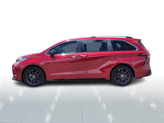 used 2022 Toyota Sienna car, priced at $35,490