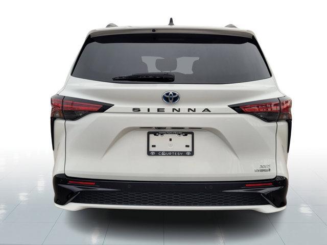 used 2022 Toyota Sienna car, priced at $44,400