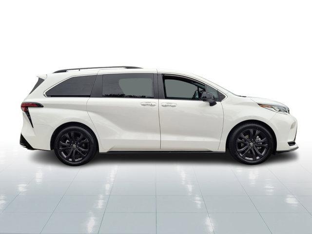 used 2022 Toyota Sienna car, priced at $44,400