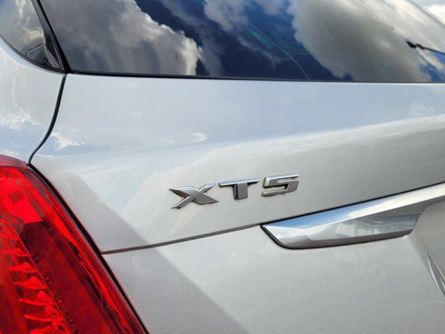 used 2019 Cadillac XT5 car, priced at $17,835