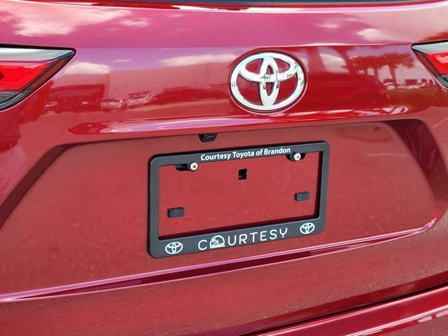 used 2023 Toyota Highlander car, priced at $33,890